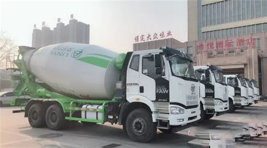 感謝有你，雄安有我！35臺(tái)凌宇攪拌車助力雄安新區(qū)建設(shè)